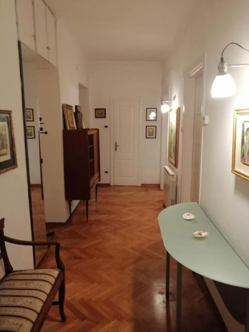 Spacious Attic Apartment Kandler Trieste Exteriör bild
