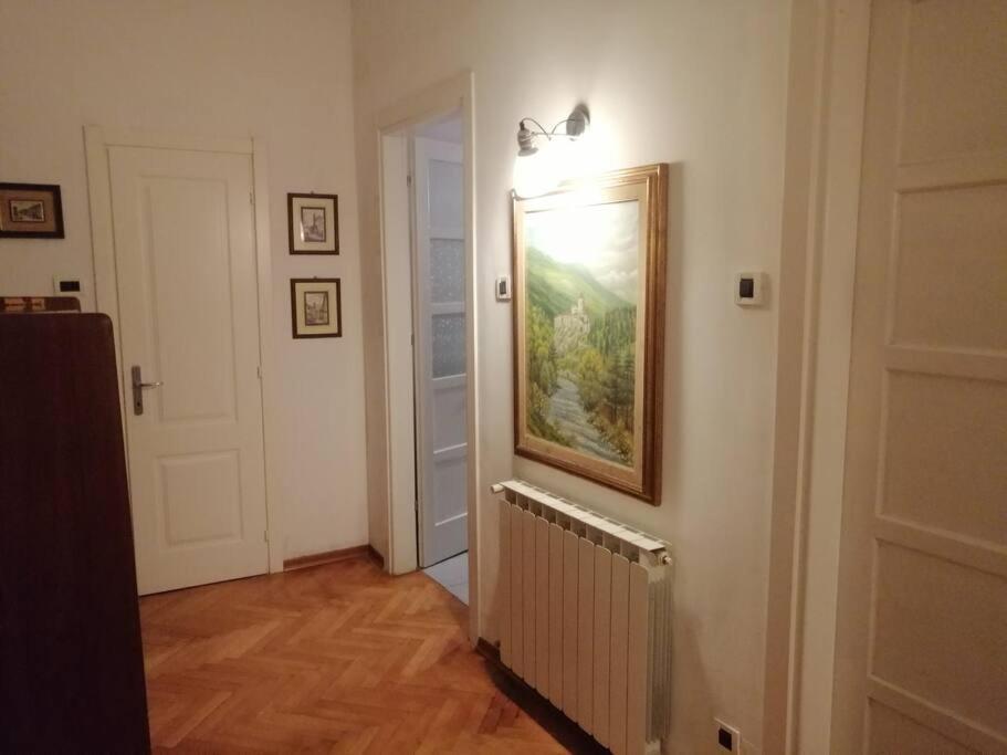 Spacious Attic Apartment Kandler Trieste Exteriör bild